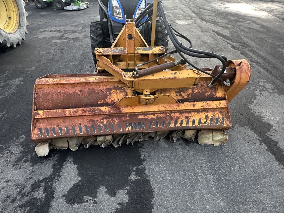 Kosiarka bijakowa Front mulcher  HWH 190cm  hydrauliczna pompa Wom