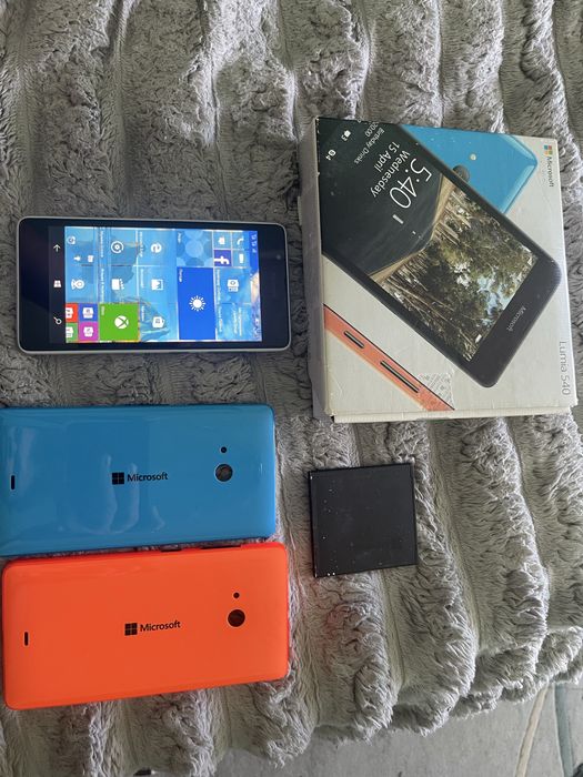 Microsoft Lumia 540 Dual SIM (+ допи та запасний акумулятор)