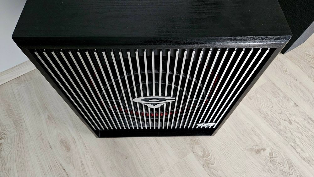 Subwoofer Cerwin Vega CVa/Hfa 18 700w rms - aktywny