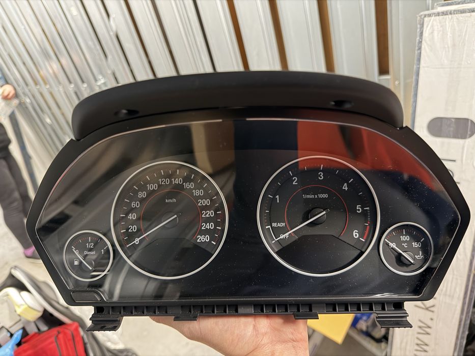 Oryginalny licznik zegar 6WA BMW F30 F31 F34 F32 F36 diesel 50 tys. km