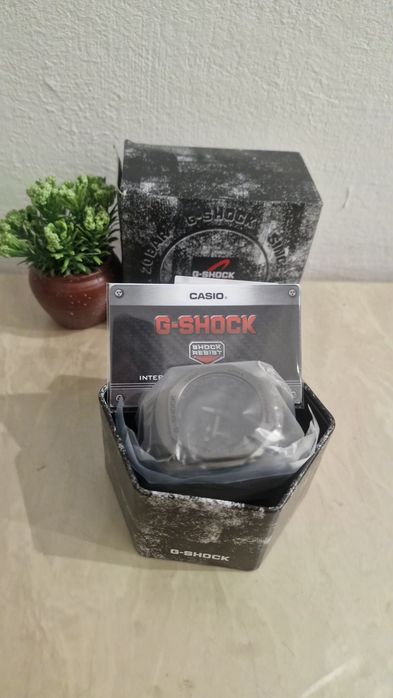 годинник  Casio G-Shock Classic GM-2100BB-1AER