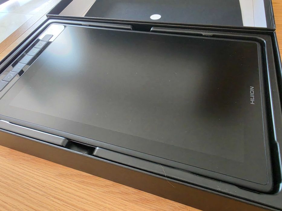 Tablet graficzny HUION Kamvas Pro13 2.5K tel.605686531