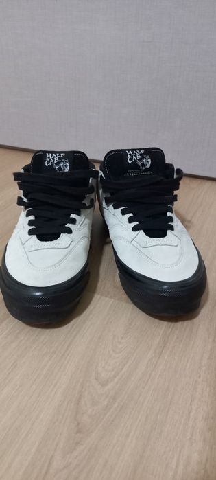 Vendo tênis Vans Premium Half Cab como novos