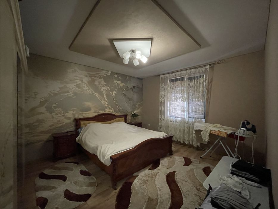 Продаж будинку в с. Великі Береги, 233 м. із сонячною системою панелей