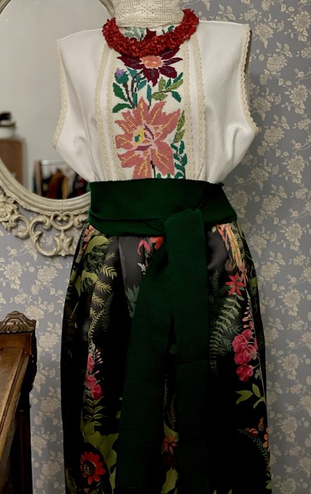 Вишиванка дизайнерська стильна