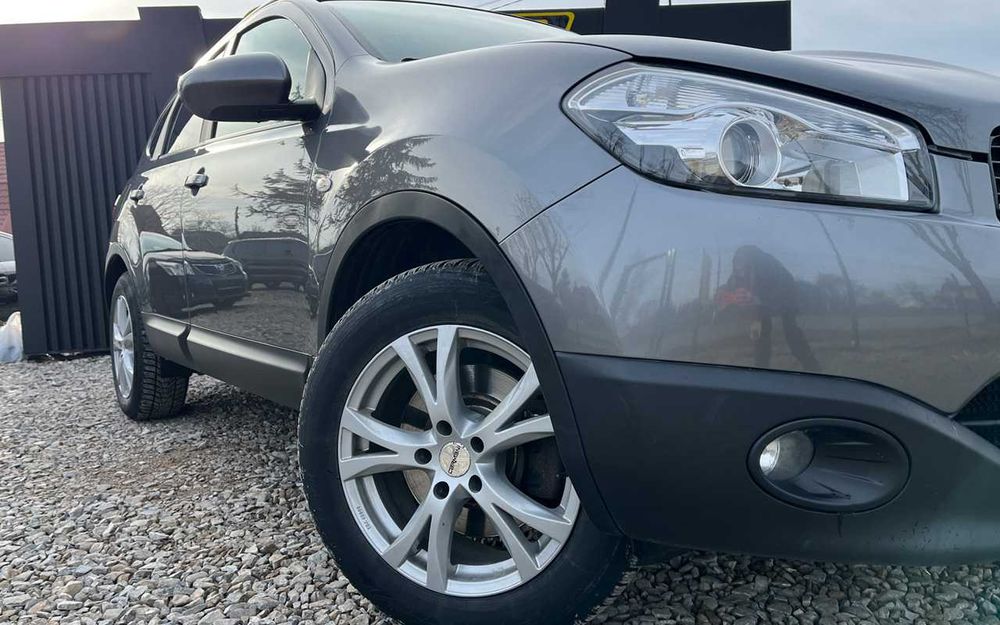 Nissan Qashqai+2 2012