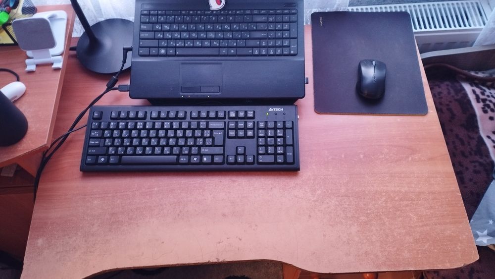 Письмовий стіл б/у