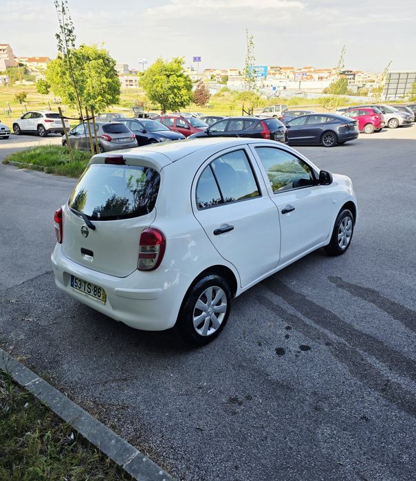 Nissa micra 1.2 gasolina ano 2011 posso aceitar trocas