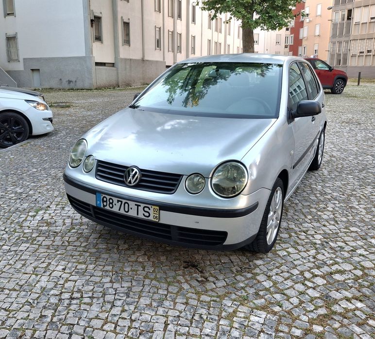 VW Polo 1.2i 12v 5Portas Nacional 02