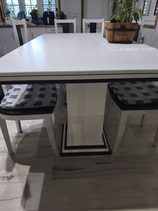 Mesa madeira maciça lacada extensível 2,44x1,10