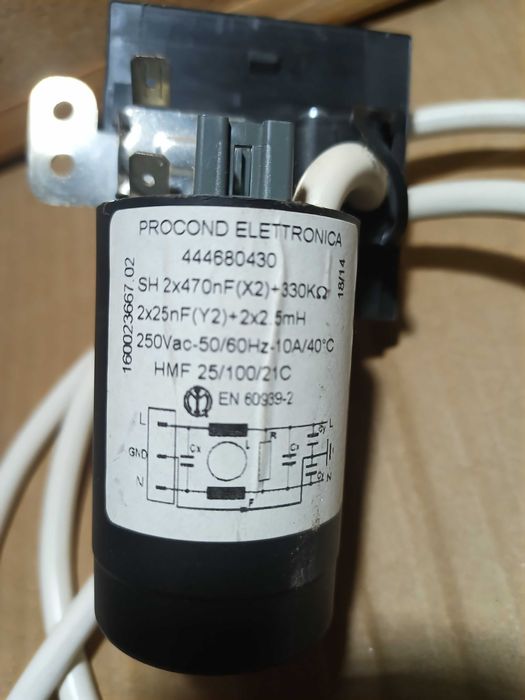Filtr przeciwzakłóceniowy + przewód 1,5m pralki Hotpoint-Ariston