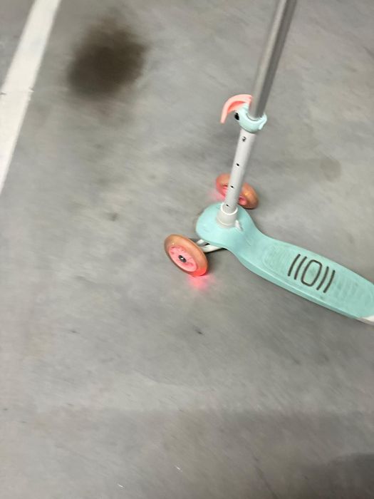 Trotinete com luzes criança Decathlon