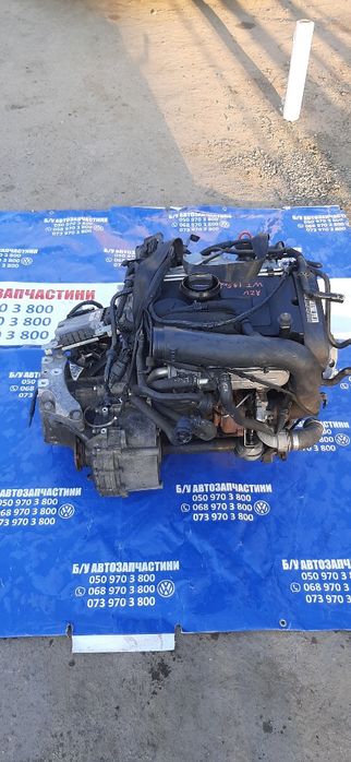 мотор двигун TDI 2.0 136 К.С AZV volkswagen TOURAN Skoda PASSAT seat