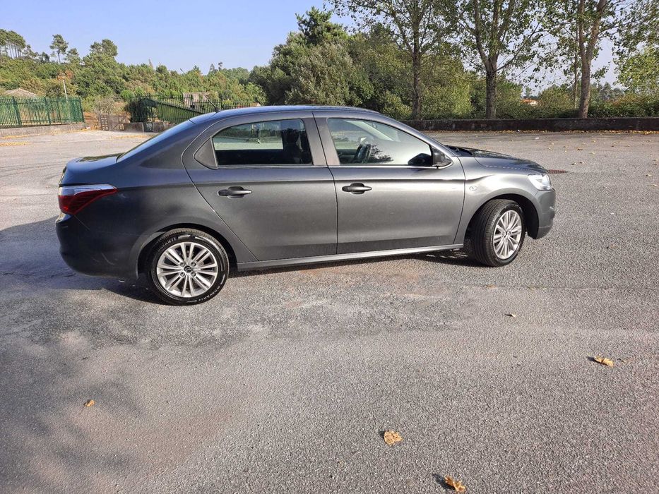 Citroën C-Elysée 1.2 VTi Exclusive