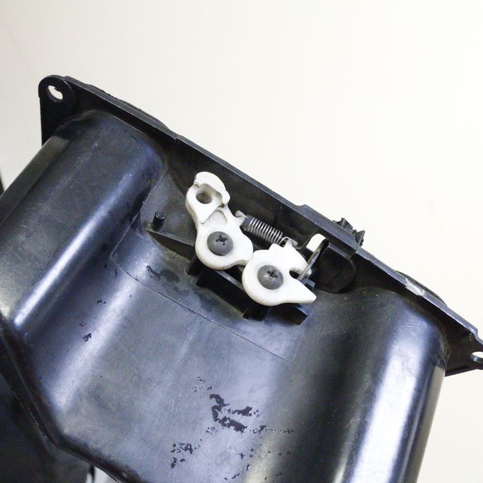 6520 Schowek przedni Lewy kokpit (01-05) Honda Goldwing GL1800