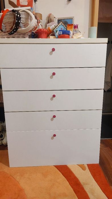 Camiseiro e mesinha de  cabeceira