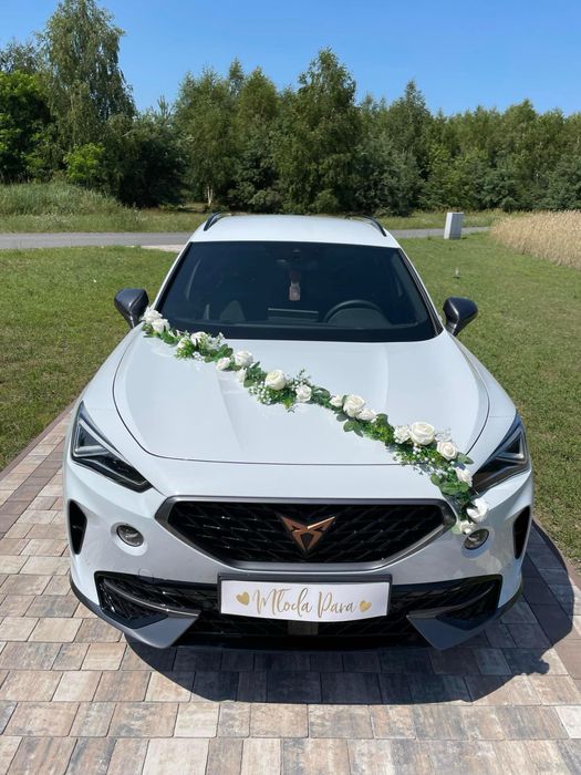 Auto do ślubu 500 zl Cupra biały Formentor samochód na uroczystości