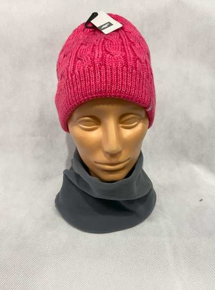 Czapka damska zimowa na polarze 4F, Fuksja roz.55cm.