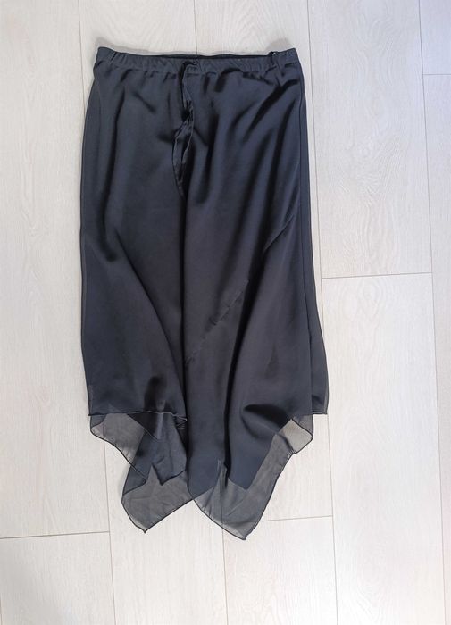 Czarna woalowa spódnica asymetryczna H&M