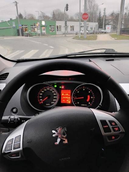 Peugeot 4007  4x4 ,7 0sobowy 2.2 hdi