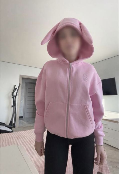 рожева кофта house з вушками — must-have цього сезону