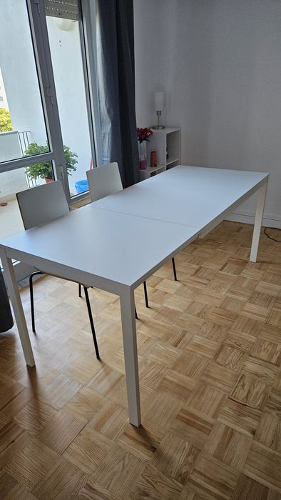 Mesa extensivel Ikea + 2 cadeiras