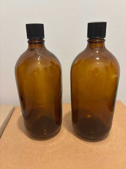 Conjunto recipientes antigos de laboratório