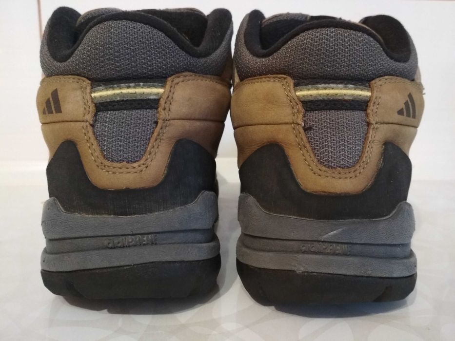 Ботинки adidas 38 размер