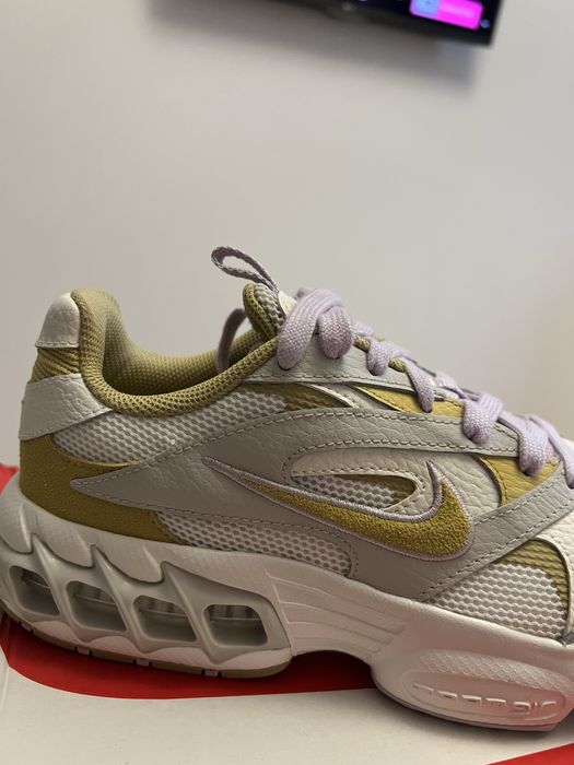 Продам нові кросівки Zoom Air Fire