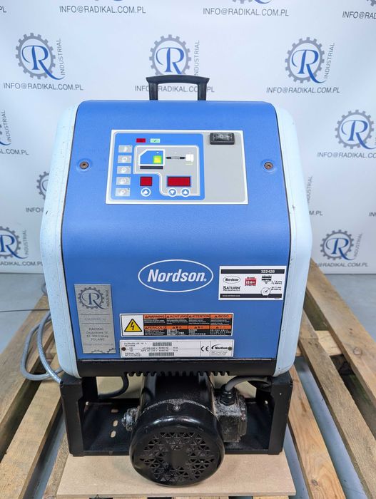 Topielnik kleju Nordson DuraBlue 16 pompa zębata