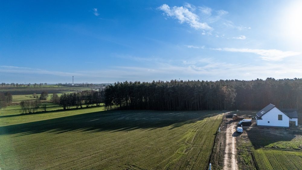 Działka budowlana 671 m²