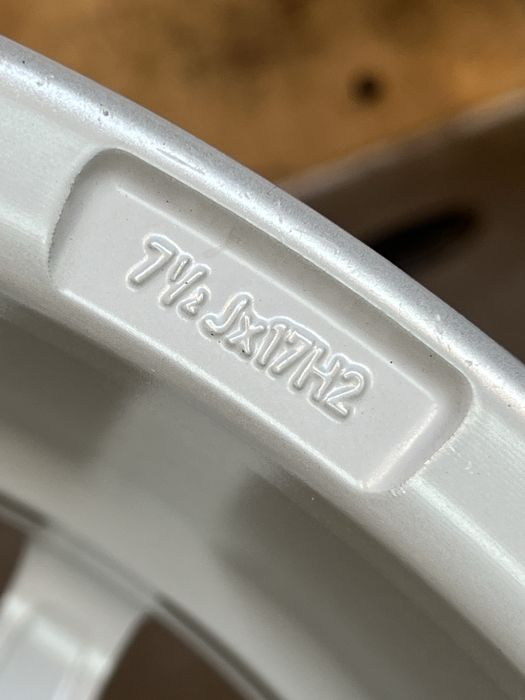 Диски Ford R17 5 108 Kuga Focus C-Max Mondeo Fusion Volvo V40 V50 S40