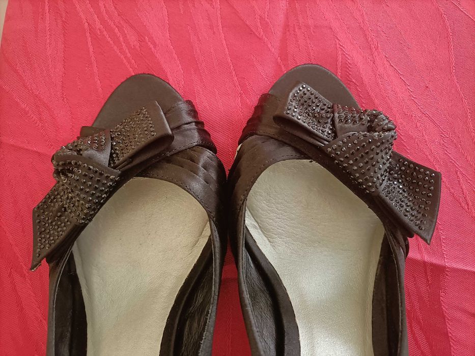 Sapatos de cerimónia em optimo estado