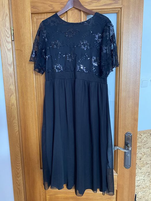 Suknia balowa 46-52