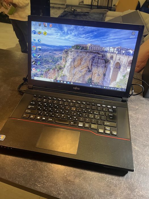 Fujitsu Lifebook / Ноутбук для роботи та навчанн