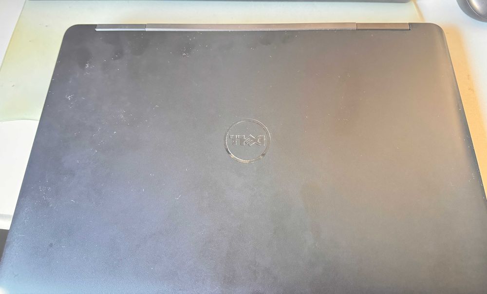 Dell E5540 p/Peças c/Motherboard OK-Varios