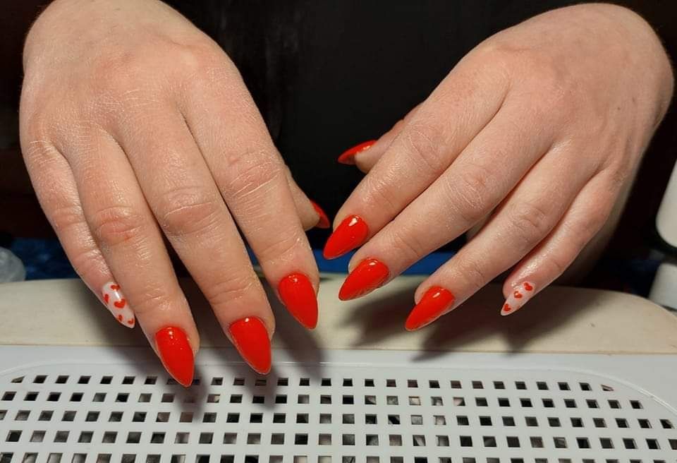 Маникюр, наращивание ногтей, гель лак!