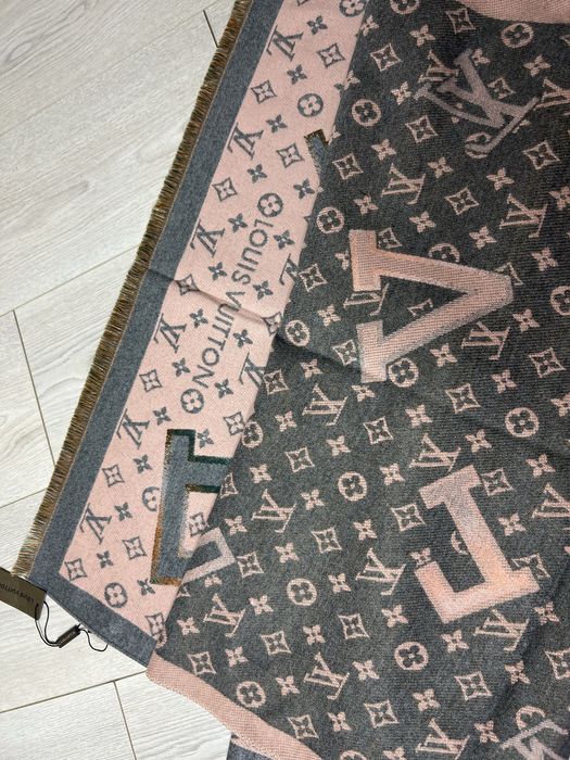 Теплий шарф Louis Vuitton