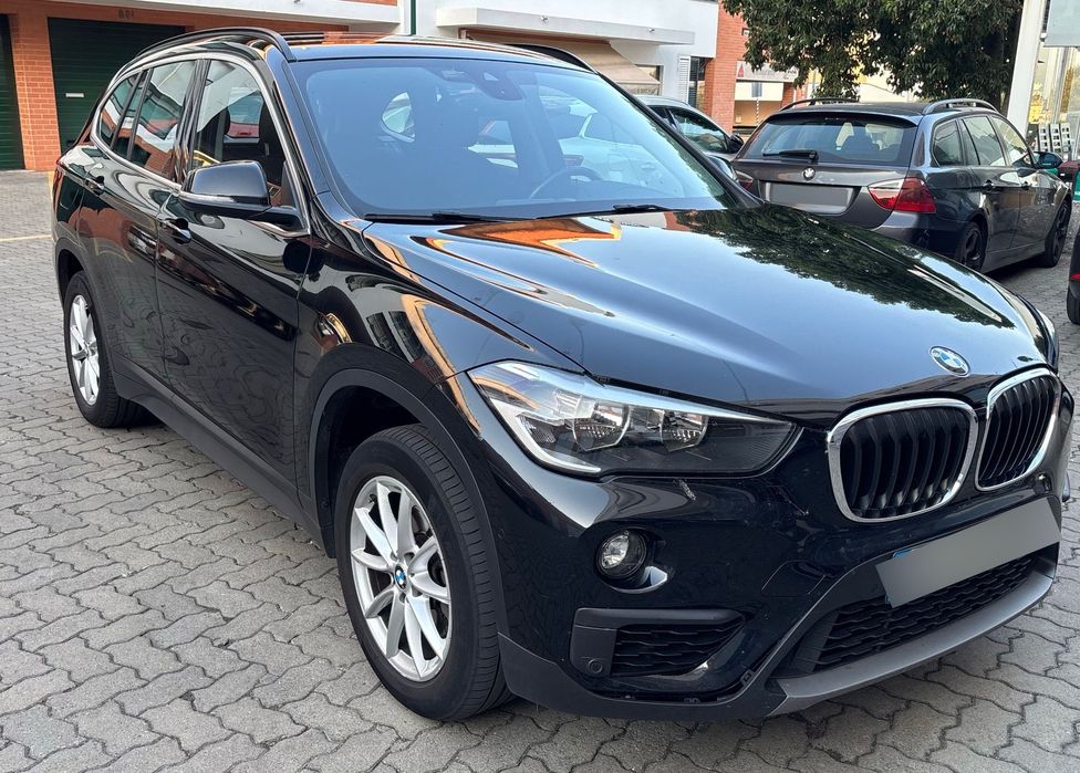 BMW X1 xDrive18d Aut. Advantage foto 2