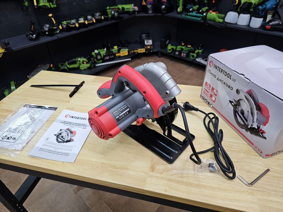 Пила Дисковая 185д Intertool  Гарантия 12мес / Пропил 57мм