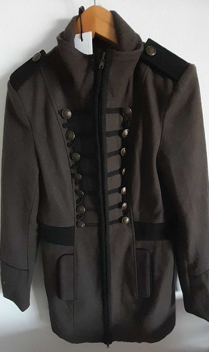 Casacos novos vero e Zara  moda