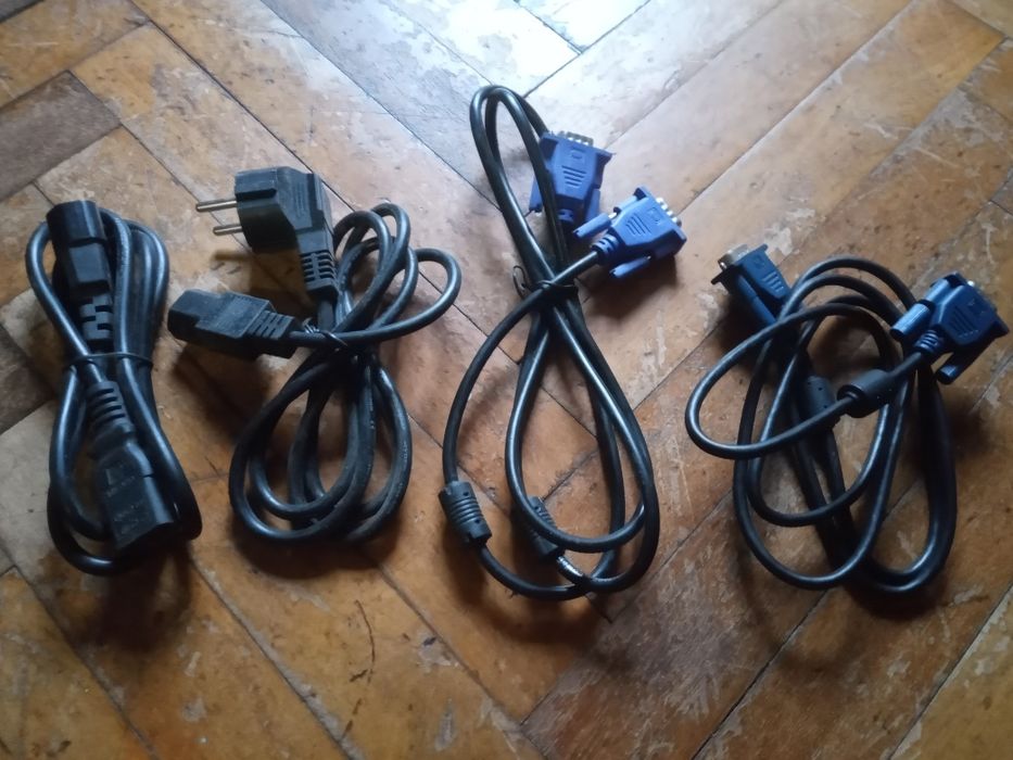 Продам сетевой и VGA кабель