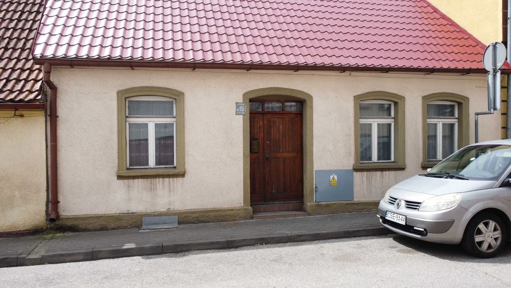 Dom z potencjałem wraz z budynkami gospodarczymi
