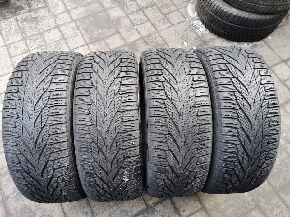 Зимняя резина 255/55 R19 Nokian R2