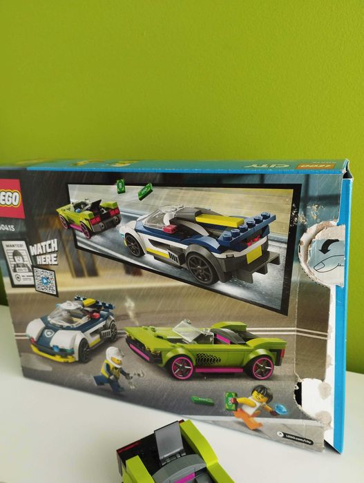 LEGO City Perseguição de Carro da Polícia 6+