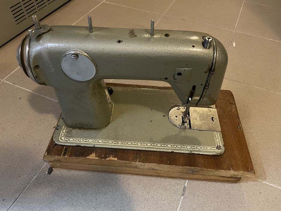 Maszyna do szycia westa