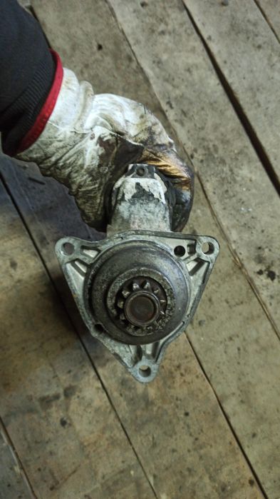 Комплект стартер генератор гур VW T4 2.4 2.5 тді 074903023R 074145167