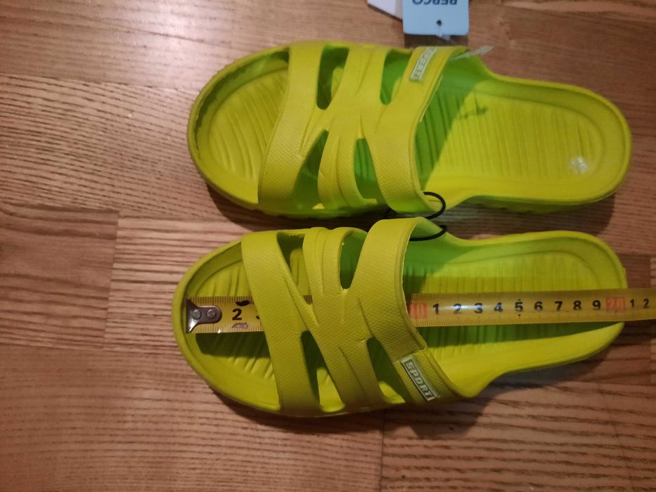 Klapki r. 32 klapki na basen, plażę *Nowe z metką