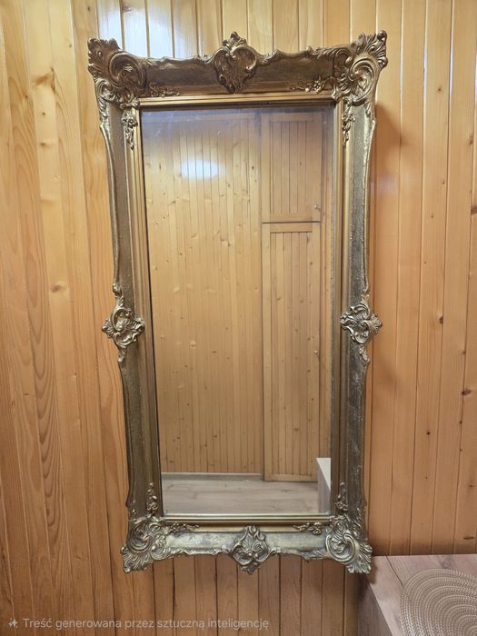 Lustro ozdobne z motywami roślinnymi