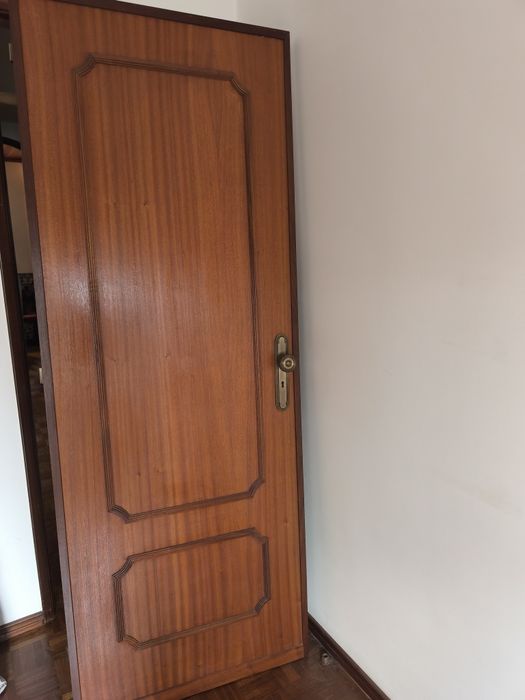 Portas em madeira